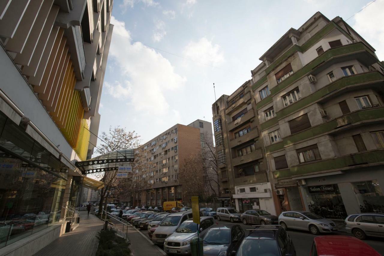 Central Up Studio Bucharest Exterior photo