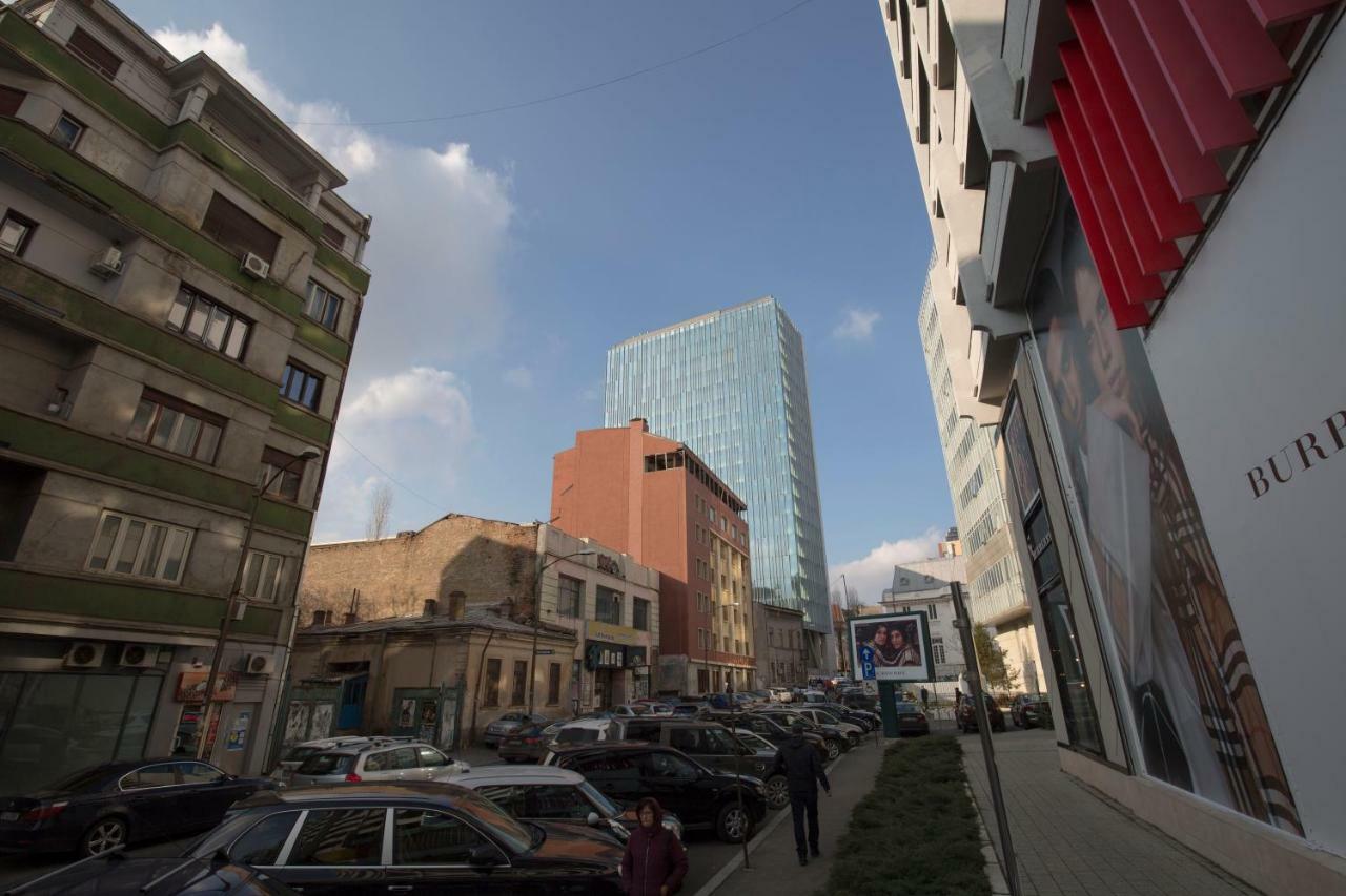 Central Up Studio Bucharest Exterior photo